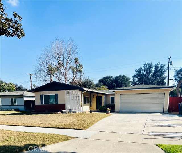 Property photo of 8240 Garfield ST