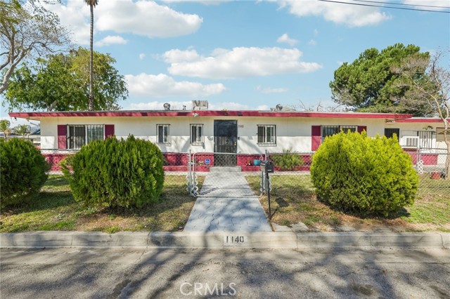 Property photo of 1140 Holly Vista BL