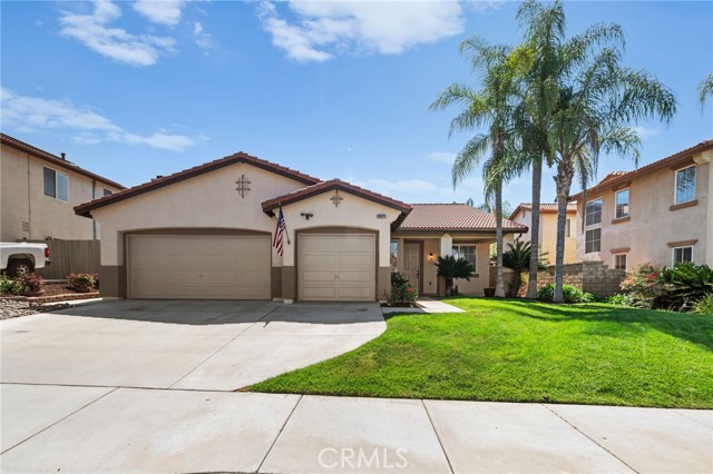 Property photo of 40870 Bouvier CT