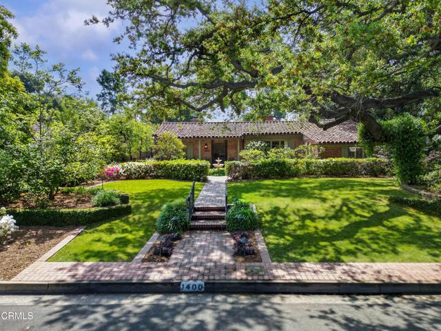 Property photo of 1400 Pasqualito DR