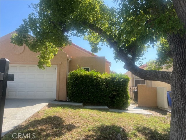 Property photo of 940 Verona AV