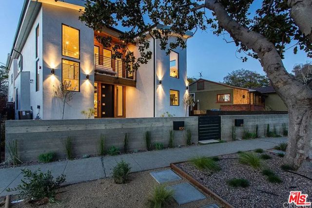 Property photo of 11011 Exposition BL