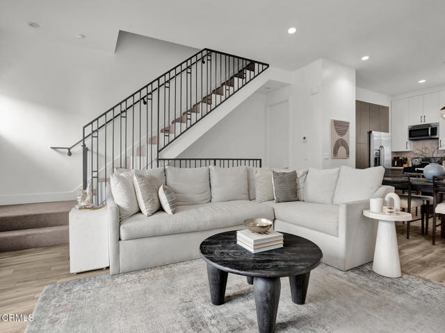 Property photo of 5662 Hazeltine AV