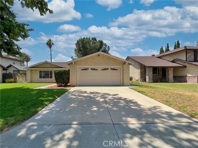 Property photo of 5833 Palencia DR