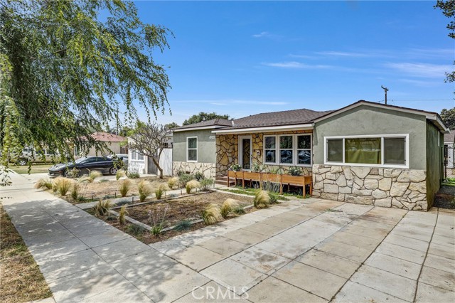 Property photo of 2255 Cota Ave