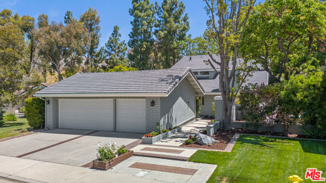 Property photo of 19 Rippling