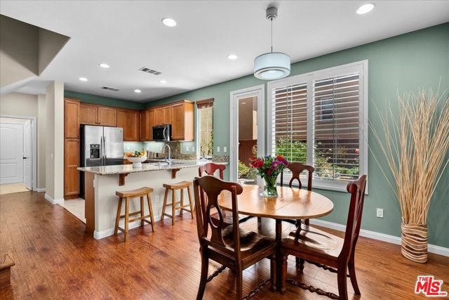 Photo of 3618 W Luther