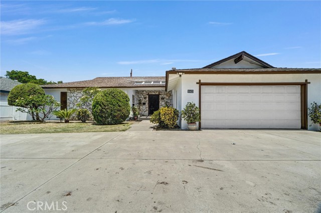 Property photo of 10422 Gilbert ST