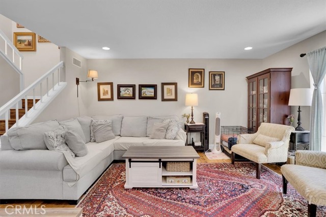 Property photo of 12 Sparrow Hill LN