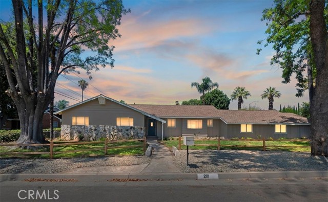Property photo of 2111 Elsinore RD