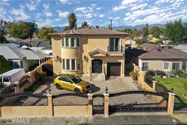 Property photo of 11501 Calvert ST