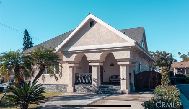Photo of 1245 Irving Ave