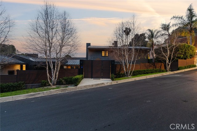 Property photo of 8808 Thrasher AV
