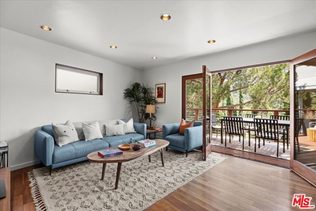 Property photo of 3234 Hillock DR