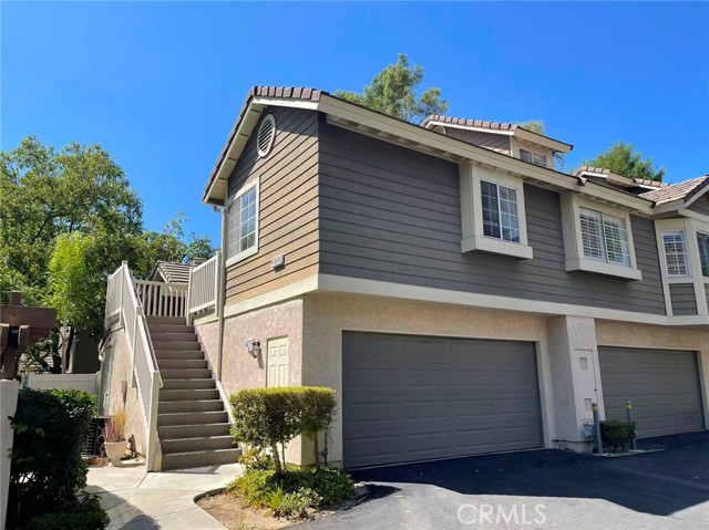 Property photo of 20763 E Crest LN