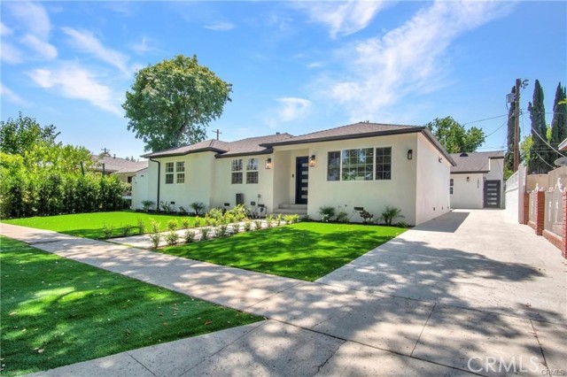 Property photo of 18406 Jovan ST
