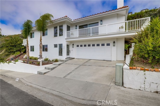 Property photo of 605 E Avenida San Juan