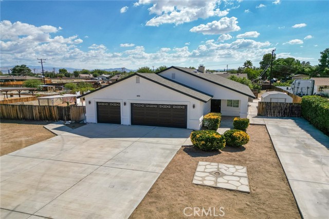 Property photo of 14615 Gravilla RD