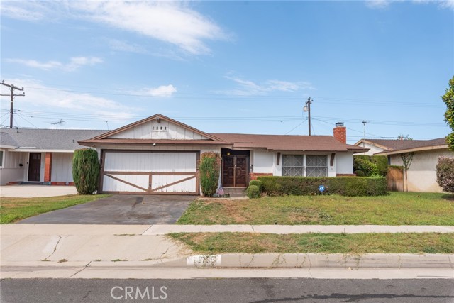 Property photo of 22703 Elm AV