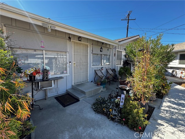 Property photo of 150 E Lakeshore