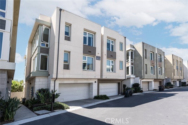 Property photo of 2148 Doheny WY
