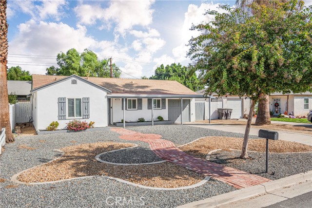 Property photo of 4775 Beverly CT