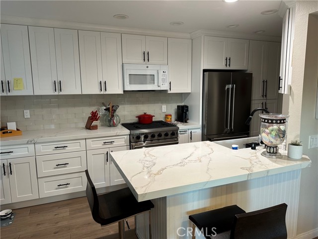 Photo of 18272 Parkview Lane