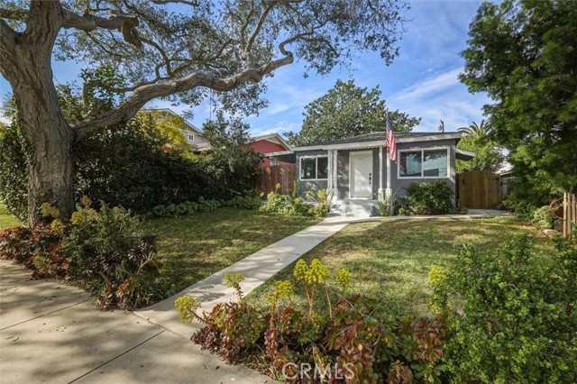 Property photo of 807 Cota