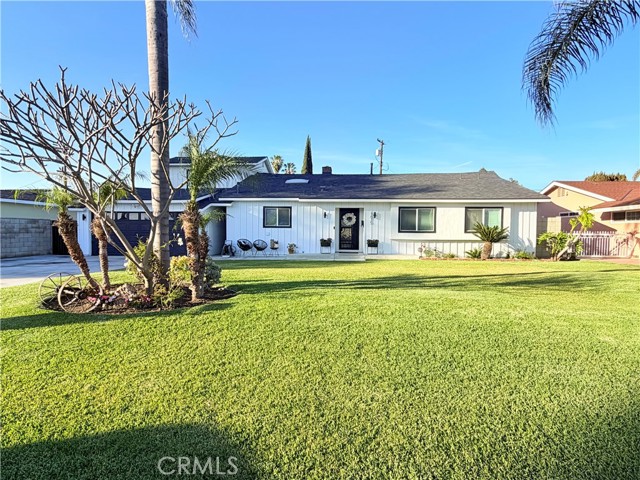 Property photo of 1675 W Mells