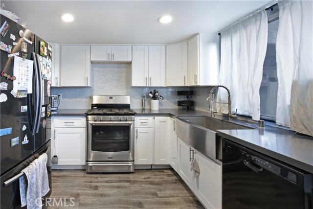 Property photo of 16126 Cornuta AV