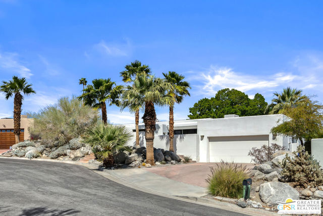 Property photo of 770 N Girasol CT
