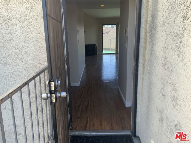 Photo of 620 W Hyde Park Bl