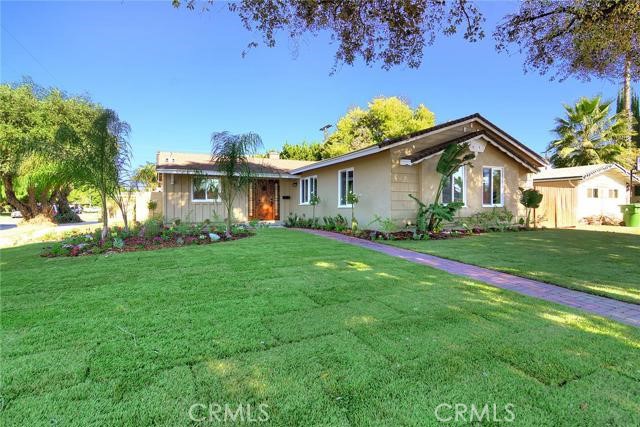 Property photo of 22327 Gifford ST