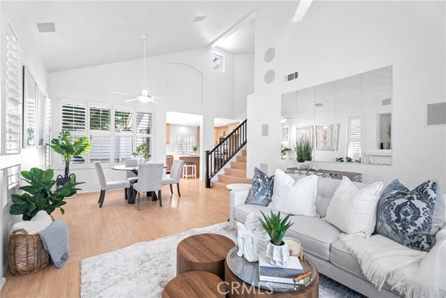 Property photo of 2 Chestnut DR