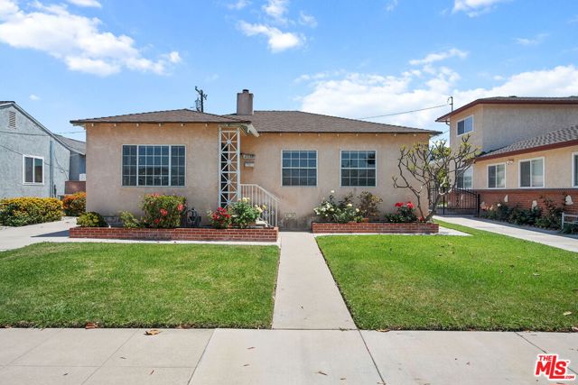 Property photo of 2538 Elkgrove AV