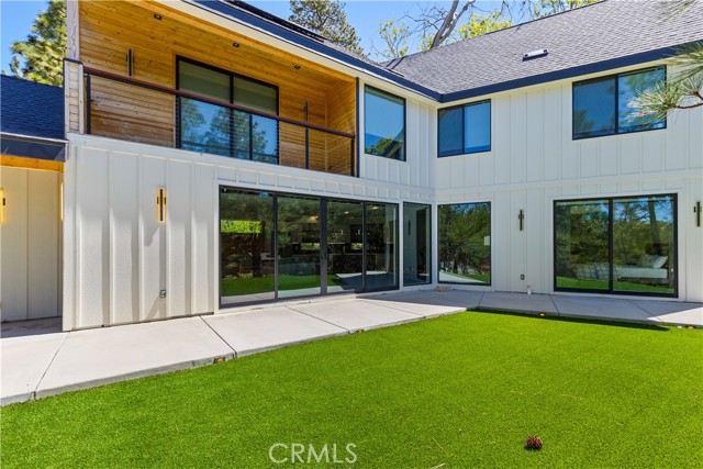 Property photo of 1021 Teakwood DR