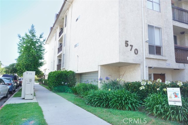 Property photo of 570 W Stocker ST