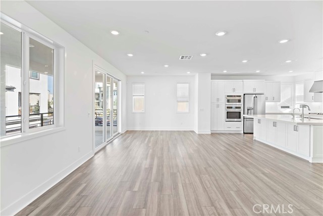 Property photo of 297 Lynx