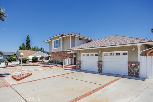 Property photo of 2001 Cypress Point DR