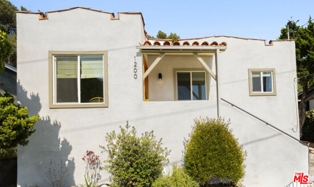 Property photo of 1200 Van Pelt AV