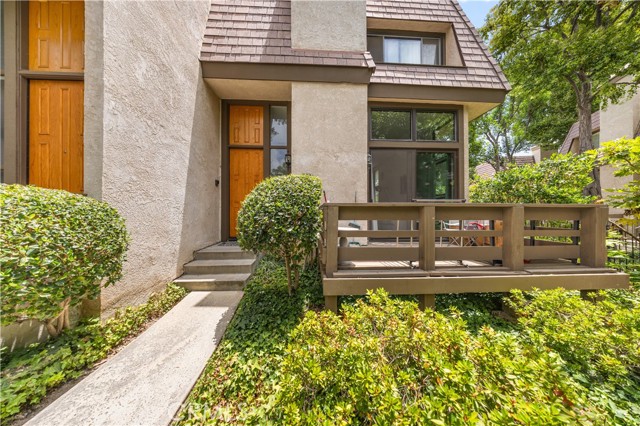Property photo of 9000 Vanalden AV