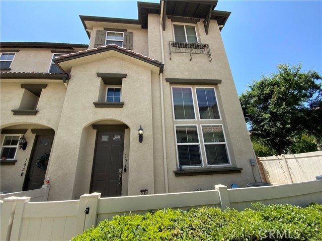 Property photo of 33640 Willow Haven LN