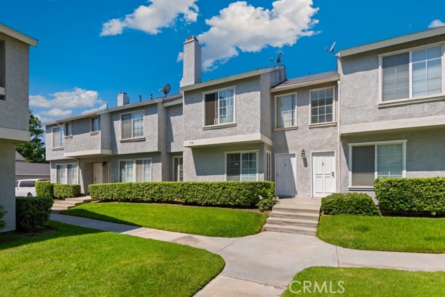 Property photo of 178 W Walnut AV