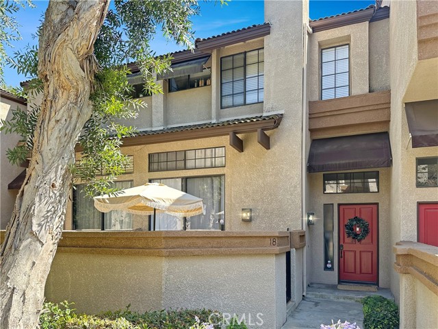 Property photo of 18 Wildflower PL