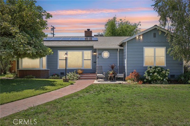 Property photo of 256 E Claiborne PL
