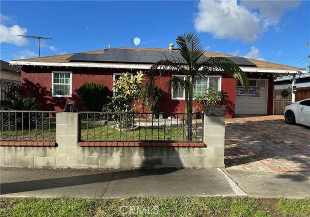 Property photo of 18813 Crocker AV
