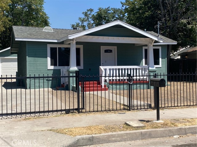 Property photo of 180 Magnolia AV