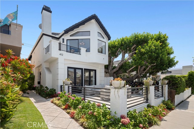 Property photo of 412 Poinsettia AV