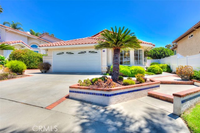 Property photo of 21 S Montilla