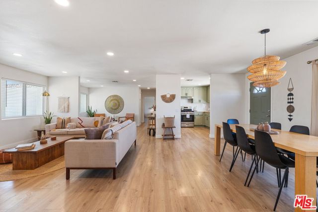 Property photo of 63478 E Broadway ST
